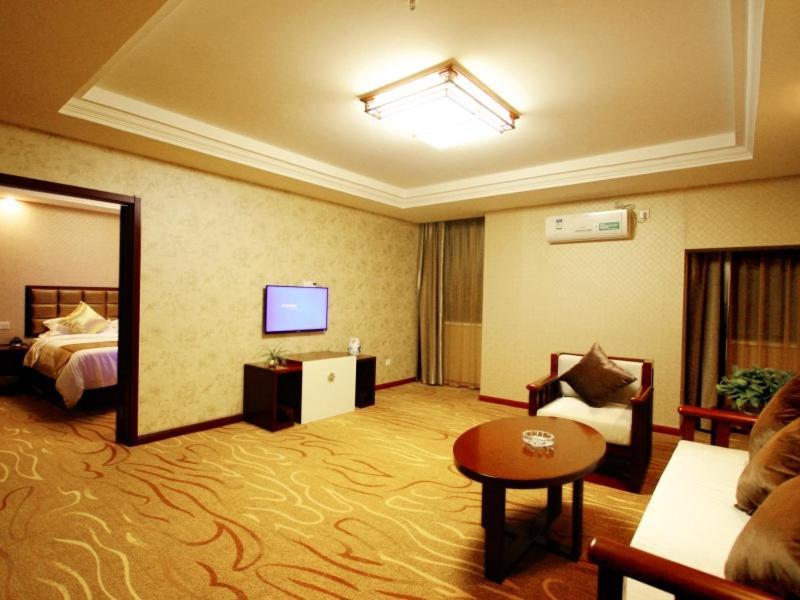 Greentree Inn Jiangxi Jindezhen People Square Jindin Business Hotel Jingdezhen Zewnętrze zdjęcie