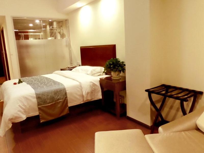 Greentree Inn Jiangxi Jindezhen People Square Jindin Business Hotel Jingdezhen Zewnętrze zdjęcie