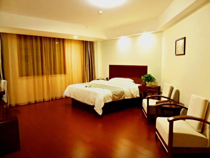 Greentree Inn Jiangxi Jindezhen People Square Jindin Business Hotel Jingdezhen Zewnętrze zdjęcie